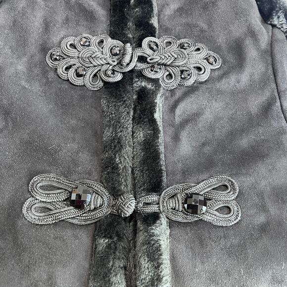 Coldwater Creek Faux Suede Faux Fur Vest L Gray Toggle Closure Winter Boho - Picture 12 of 12